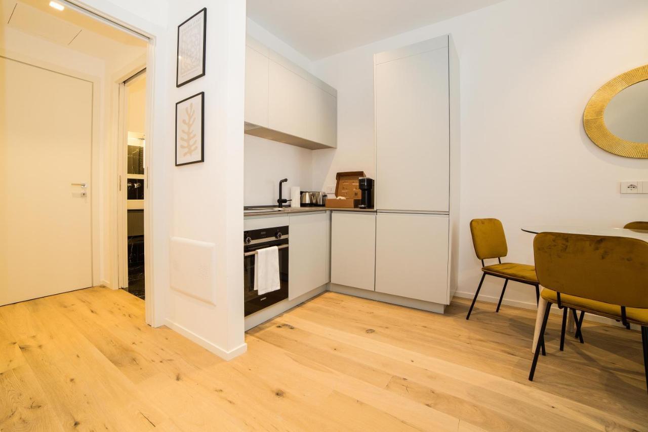 Milan Chic Luxury Apartments-Hosted By Sweetstay Exterior photo