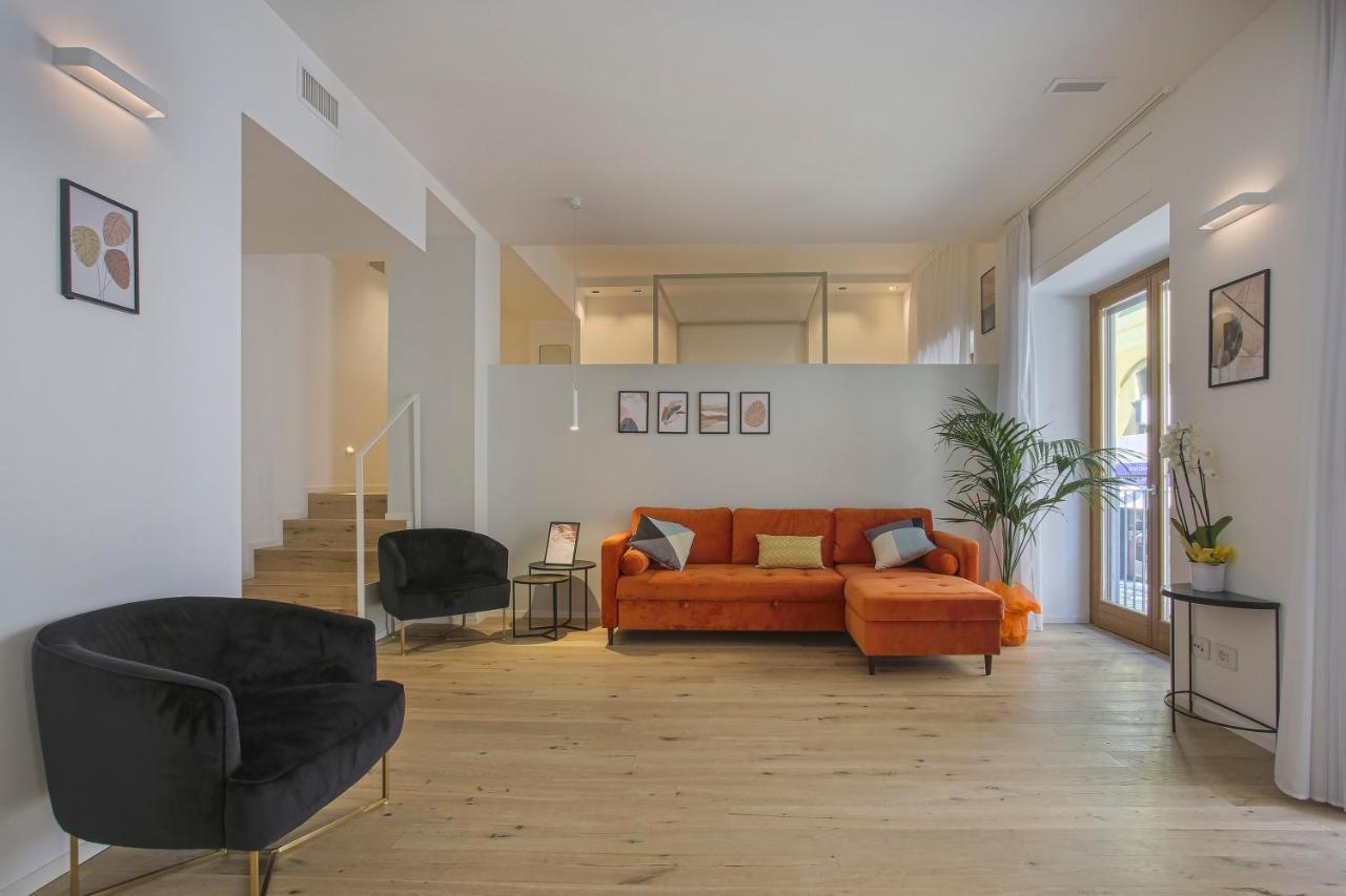 Milan Chic Luxury Apartments-Hosted By Sweetstay Exterior photo