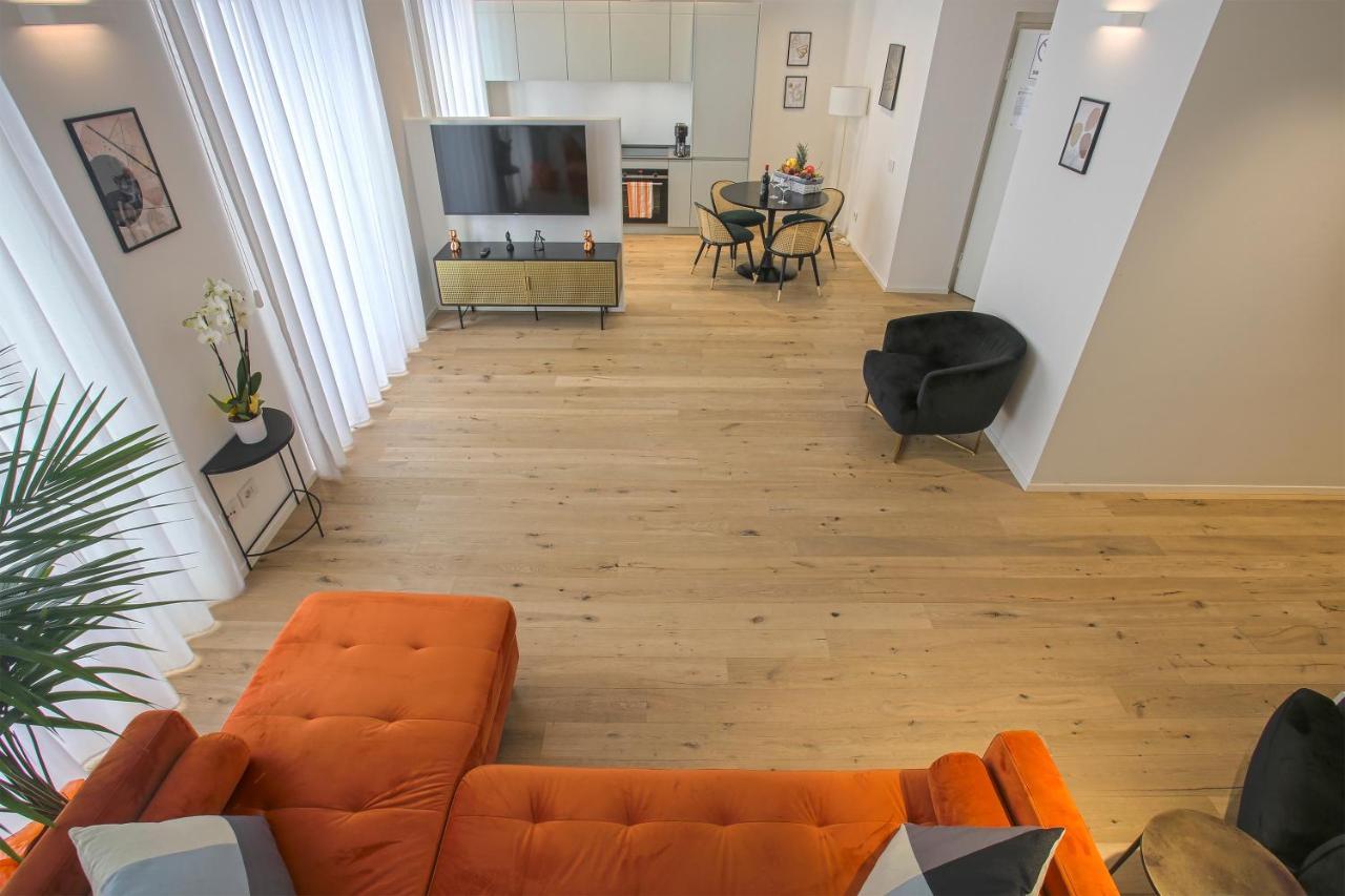 Milan Chic Luxury Apartments-Hosted By Sweetstay Exterior photo