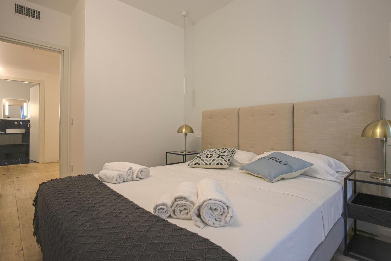Milan Chic Luxury Apartments-Hosted By Sweetstay Exterior photo