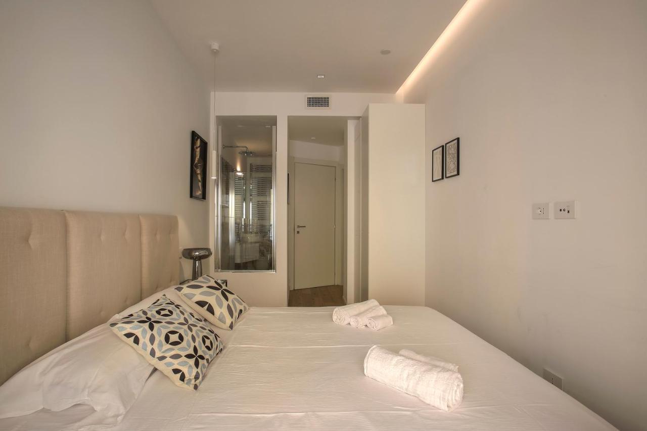 Milan Chic Luxury Apartments-Hosted By Sweetstay Exterior photo